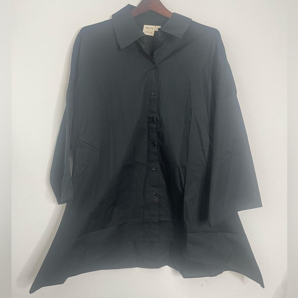 Nwot Truth + Style tunic size medium